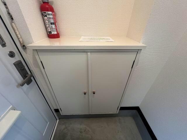 フラワーBOXの物件内観写真