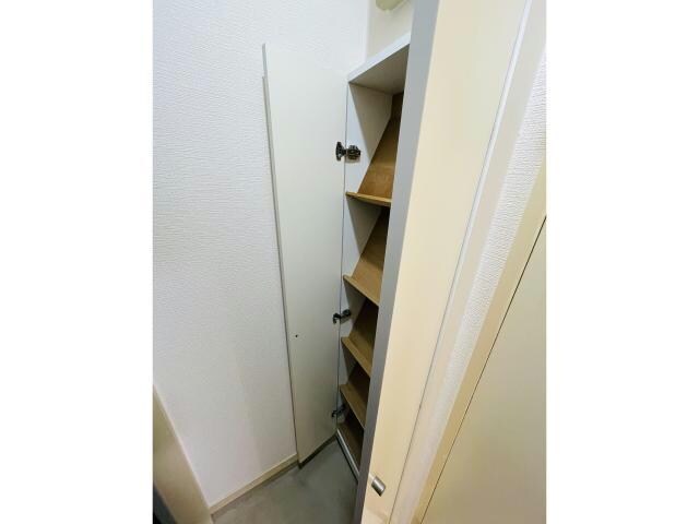 人見ハイツの物件内観写真