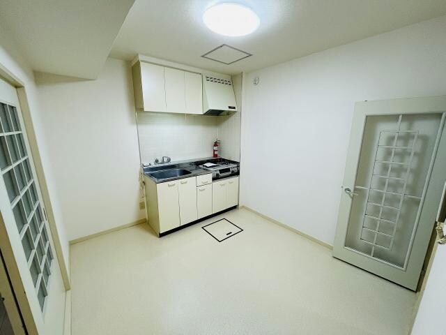 人見ハイツの物件内観写真