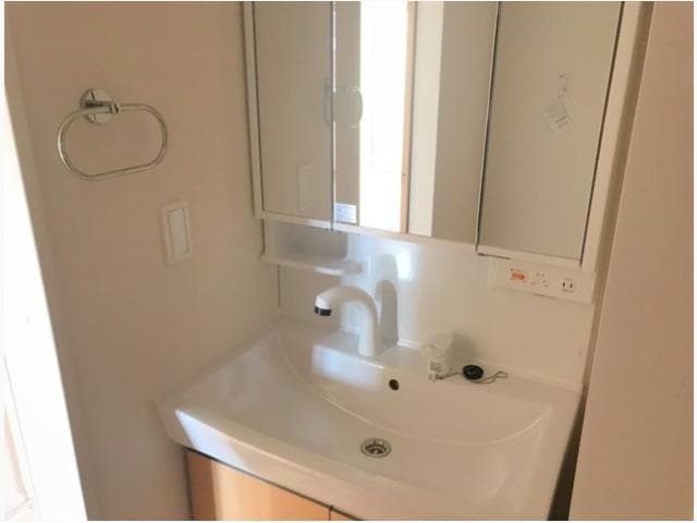 ドエル・カルミアの物件内観写真