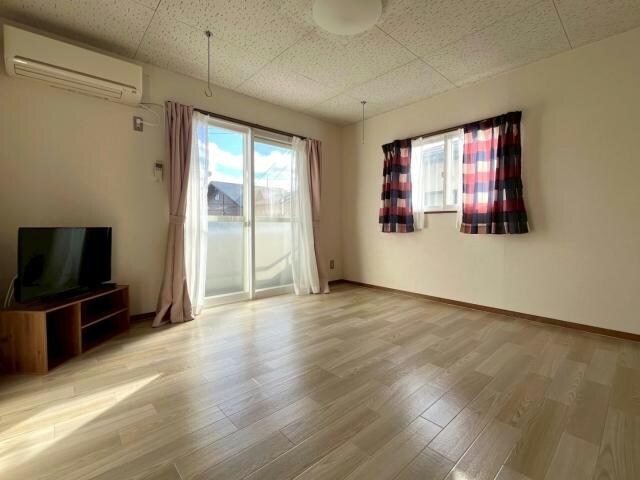 郡山駅 バス20分  郡山高校下車：停歩5分 2階の物件内観写真