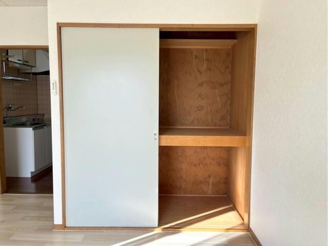 郡山駅 バス20分  郡山高校下車：停歩5分 2階の物件内観写真