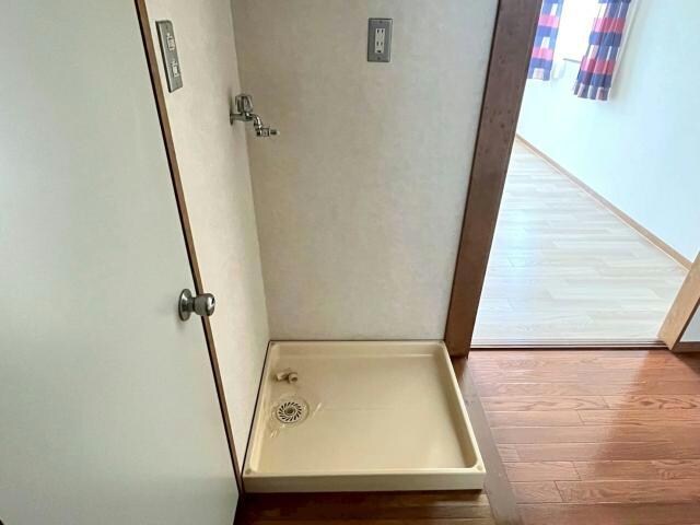 郡山駅 バス20分  郡山高校下車：停歩5分 2階の物件内観写真