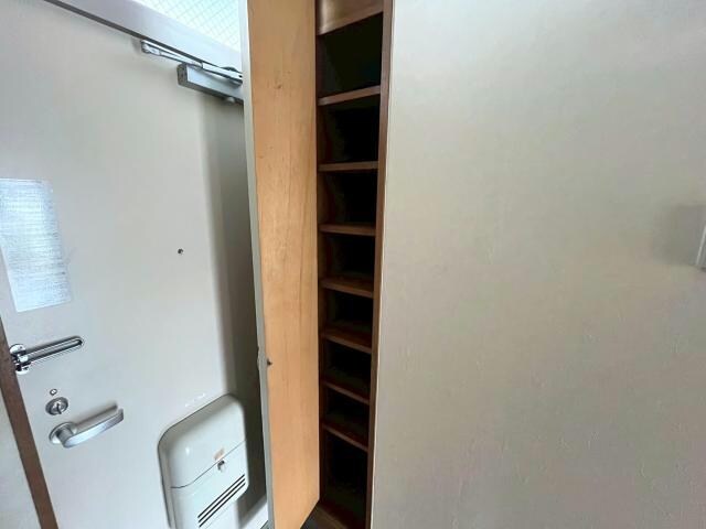 郡山駅 バス20分  郡山高校下車：停歩5分 2階の物件内観写真