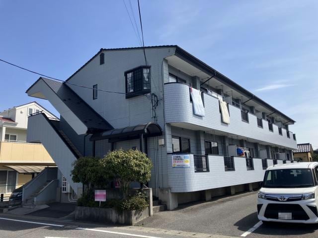 郡山駅 バス10分  太田西ノ内病院前下車：停歩5分 2階の物件外観写真