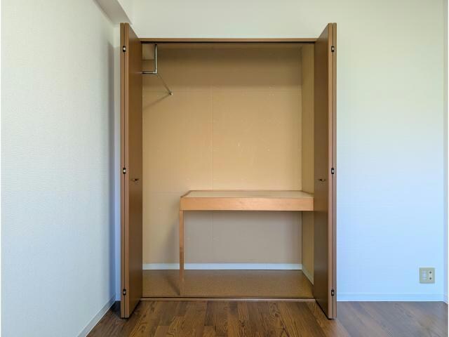 郡山駅 バス21分  大島下車：停歩4分 2階の物件内観写真