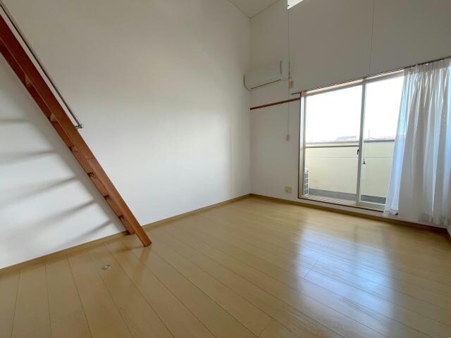 郡山駅 バス26分  土瓜下車：停歩3分 2階の物件内観写真