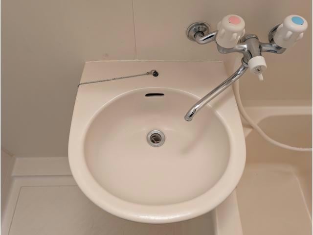 郡山駅 バス26分  土瓜下車：停歩3分 2階の物件内観写真