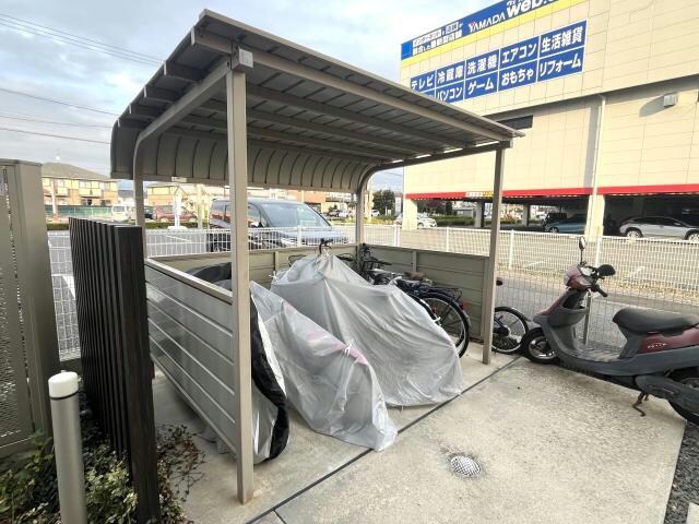 郡山駅 バス25分  東原下車：停歩2分 1階の物件外観写真