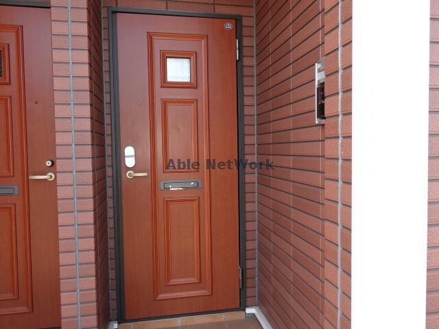 アプローズの物件外観写真