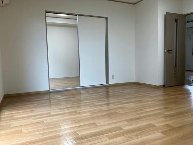 メゾンドォ渕谷Ａの物件内観写真