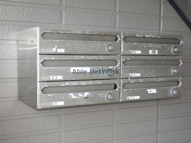 メゾンドォ渕谷Ａの物件外観写真