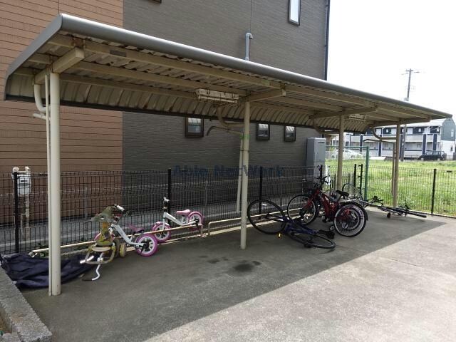 メゾンドォ渕谷Ａの物件外観写真