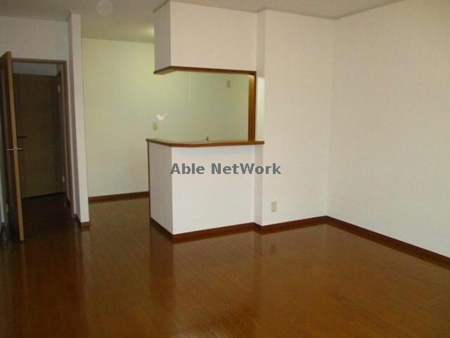 オーシャンヒルズＥの物件内観写真