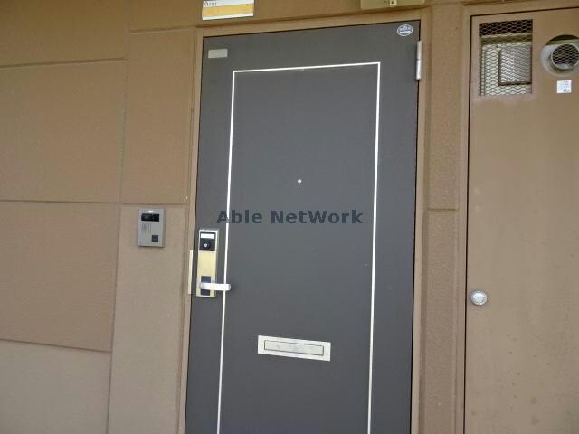 ウィングコートの物件外観写真