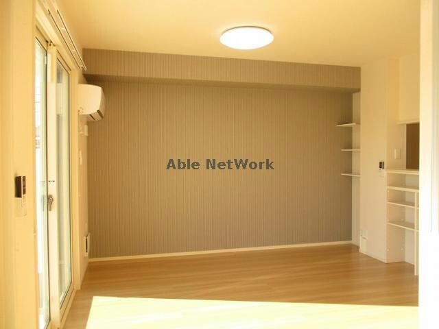 エオスパーラー影山の物件内観写真