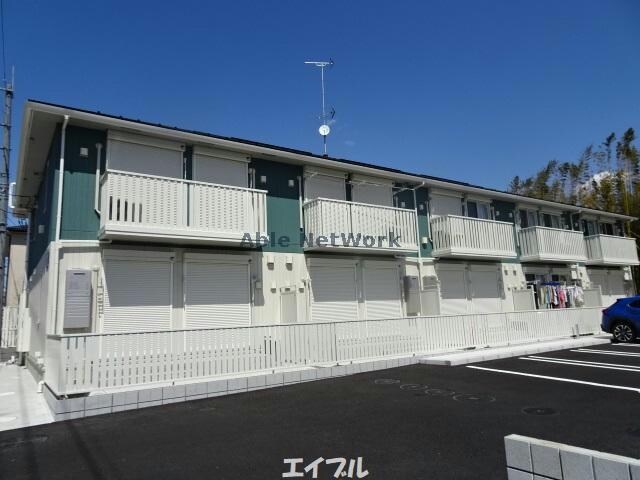 エオスパーラー影山の物件外観写真