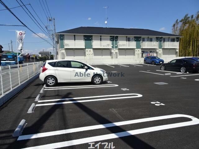 エオスパーラー影山の物件外観写真