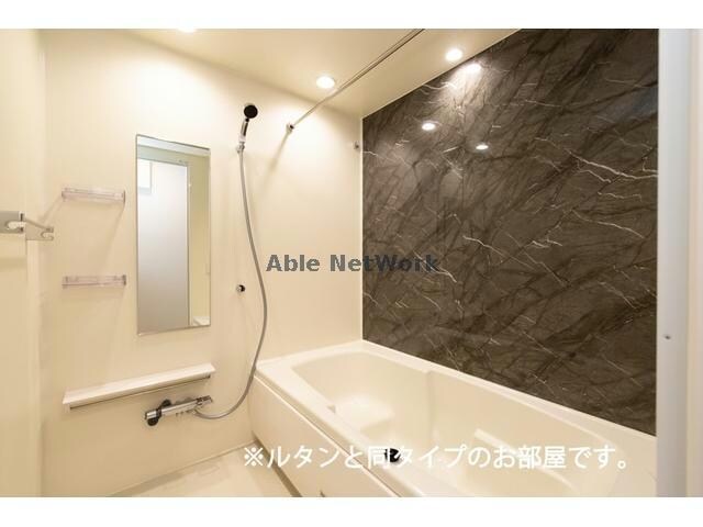 ラフィーネⅡ(加茂)の物件内観写真