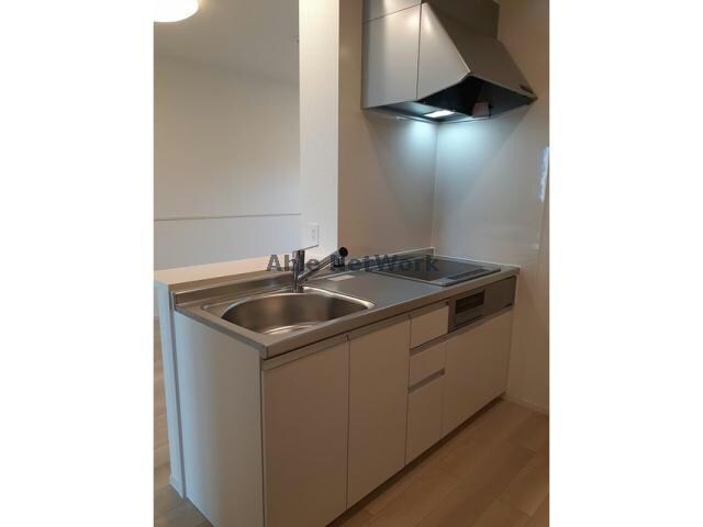 キャトルセゾンⅢの物件内観写真