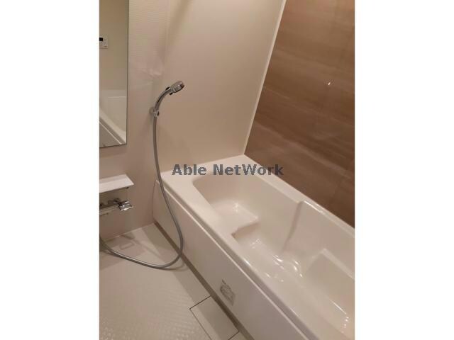 キャトルセゾンⅢの物件内観写真