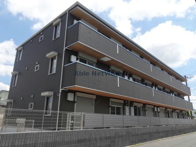 シャイングレイスの物件外観写真