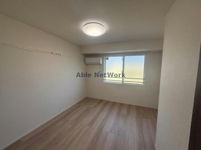 シャイングレイスの物件内観写真