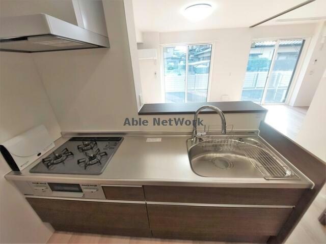 シャイングレイスの物件内観写真