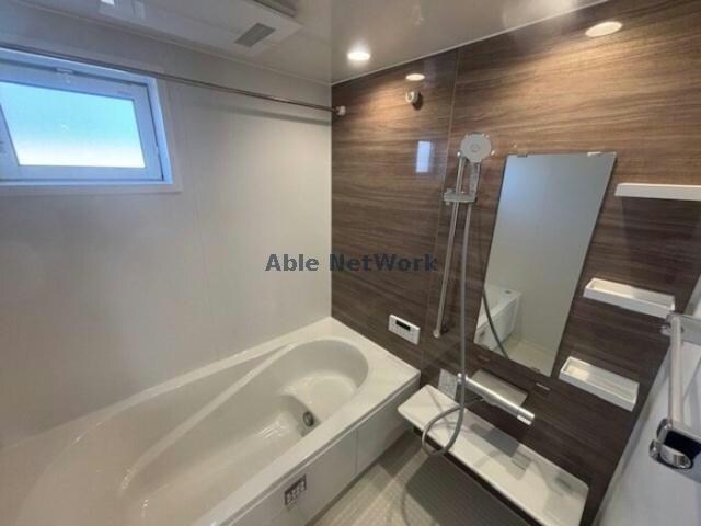 シャイングレイスの物件内観写真