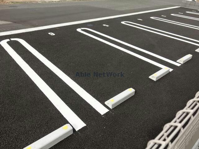 シャイングレイスの物件外観写真