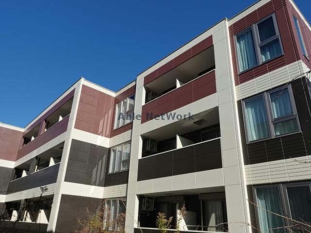 RE’POSEいなりの物件外観写真