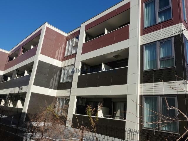 RE’POSEいなりの物件外観写真