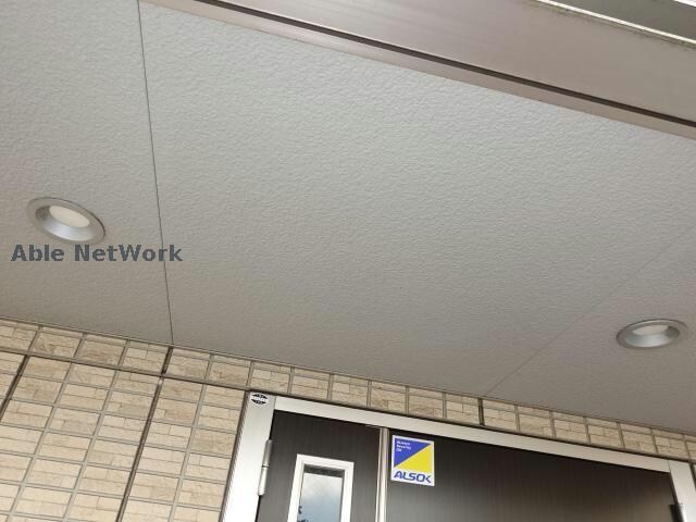 サンプットコートの物件外観写真