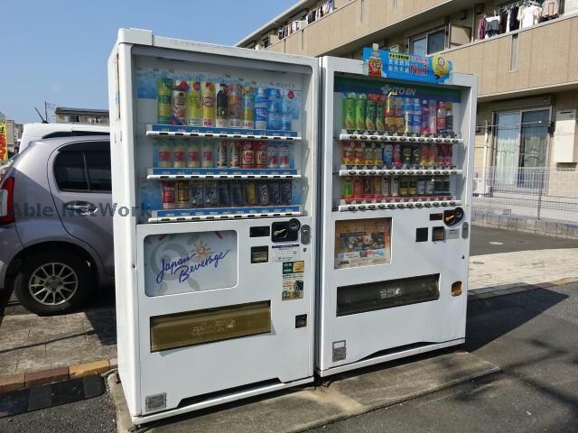 サンプットコートの物件外観写真