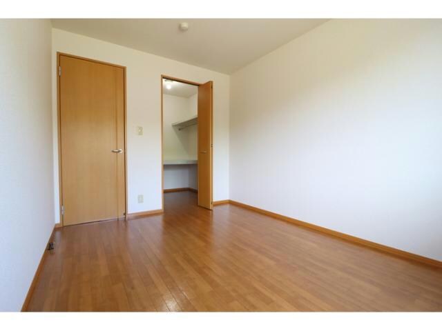 ロビンストリームの物件内観写真