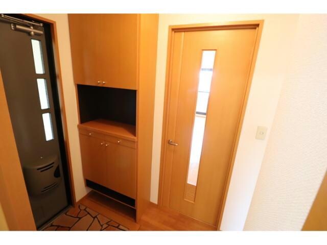 ロビンストリームの物件内観写真