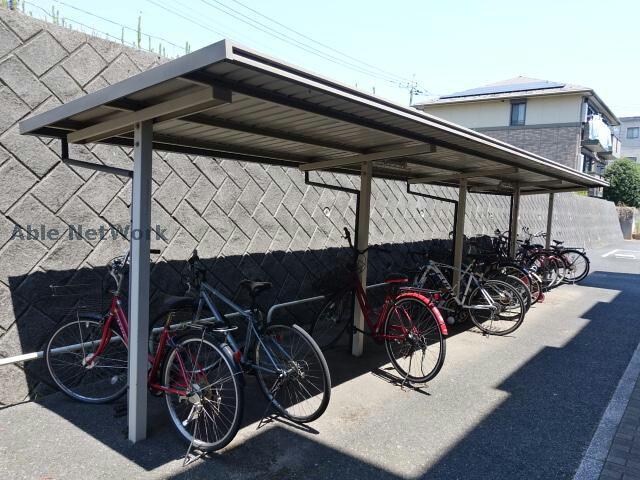 ロビンストリームの物件外観写真