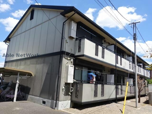 メイヒルズの物件外観写真