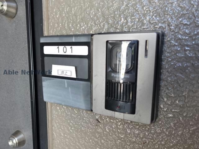 メイヒルズの物件外観写真