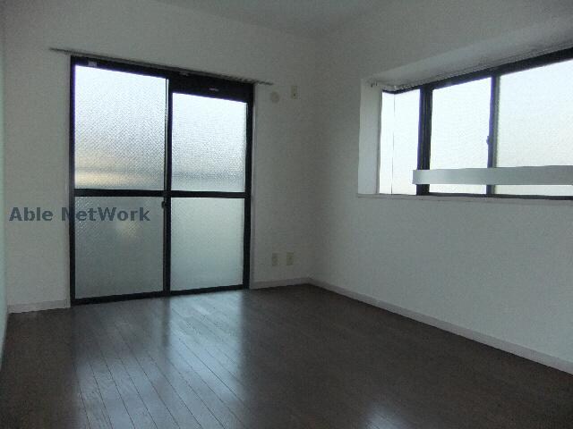 クレール林島の物件内観写真