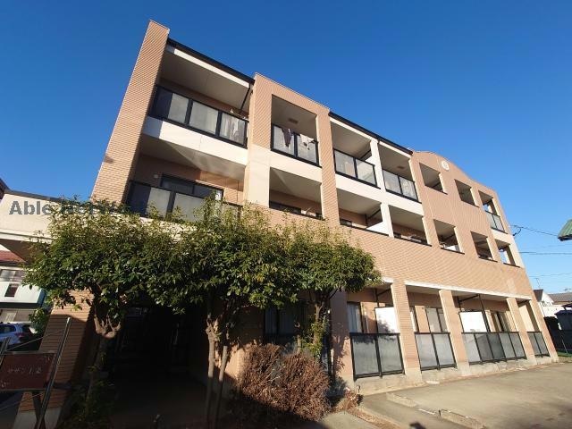 サザン上条の物件外観写真