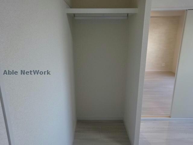 サンパーク柏原の物件内観写真