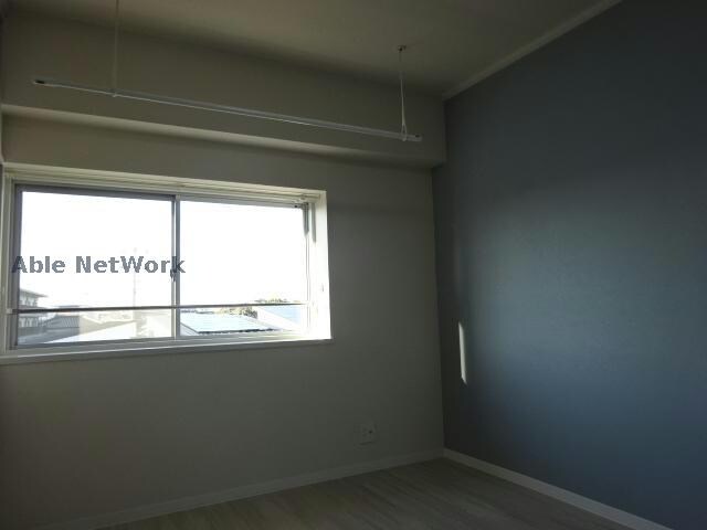 サンパーク柏原の物件内観写真