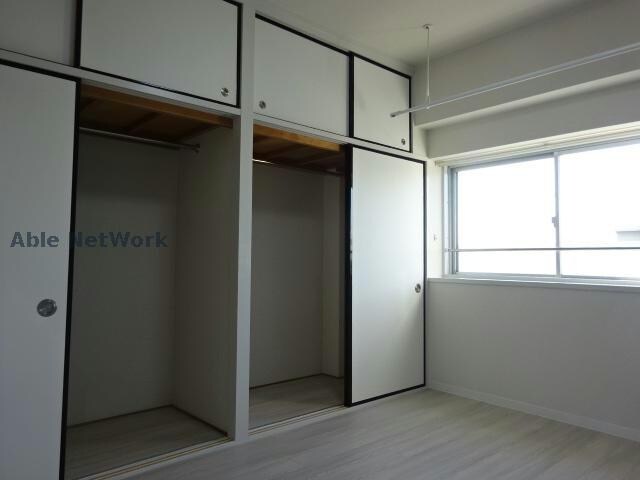 サンパーク柏原の物件内観写真