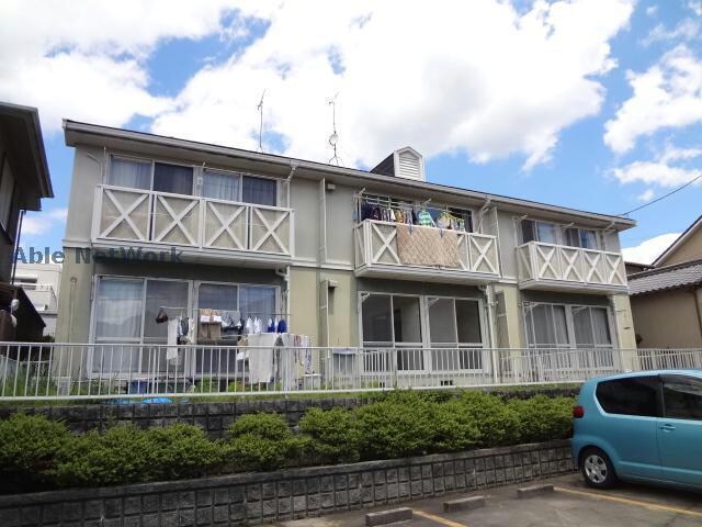 ジョヴィアルの物件外観写真