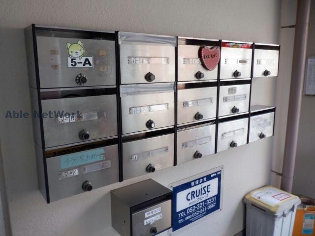 レジデンス西あじまの物件外観写真