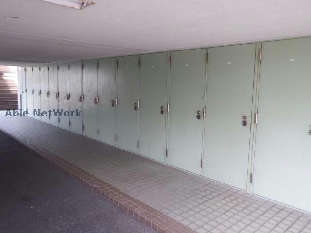 レジデンス西あじまの物件外観写真