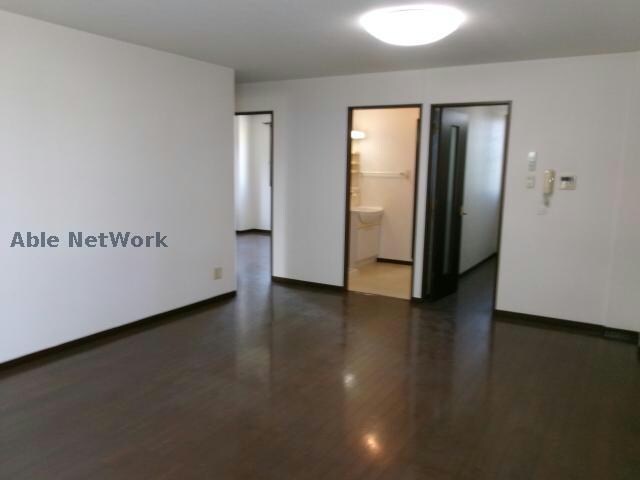 フリーデン柏原の物件内観写真