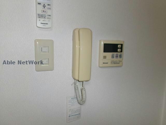 フリーデン柏原の物件内観写真