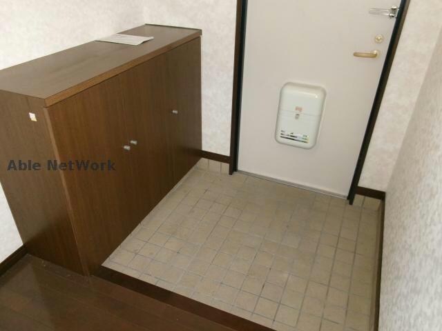 フリーデン柏原の物件内観写真